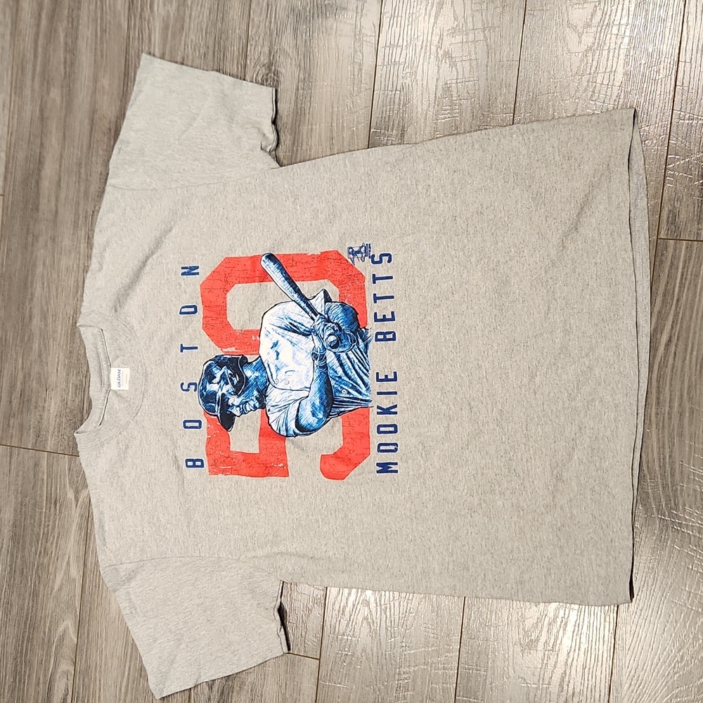 EUC Gildan Boston Redsox Mookie Betts #50 Men's sz L tshirt